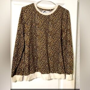 Zyia Cheetah print crewneck